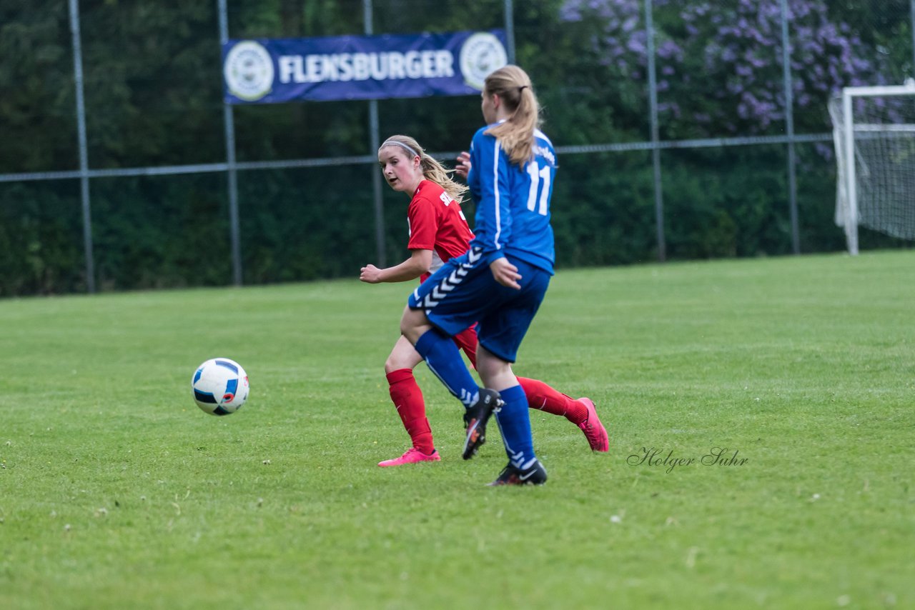 Bild 72 - wCJ SV Steinhorst/Labenz - VfL Oldesloe : Ergebnis: 18:0